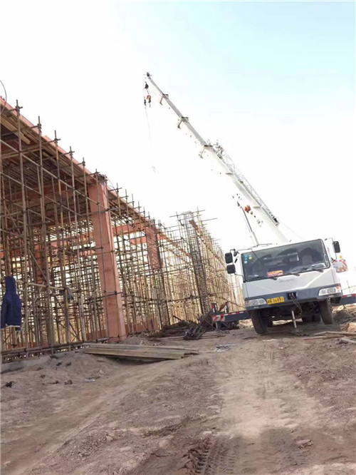 九台区吊车作业的安全注意事项有哪些？