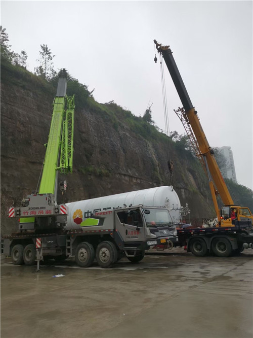 九台区“不怕风雨冻”—— 吊车的 “恶劣环境适应” 技术